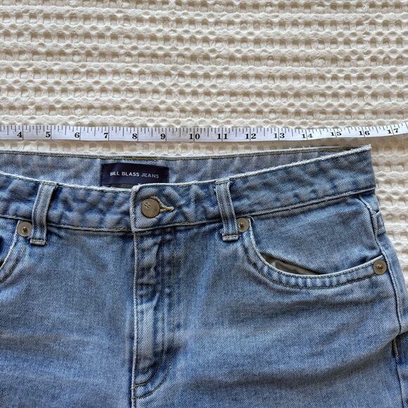 Bill Blass Jeans Cutoff Denim Shorts size 10 - Picture 6 of 6